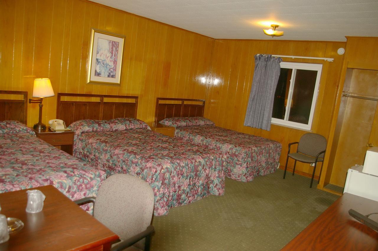 Kenwood Motel Kenton Екстериор снимка
