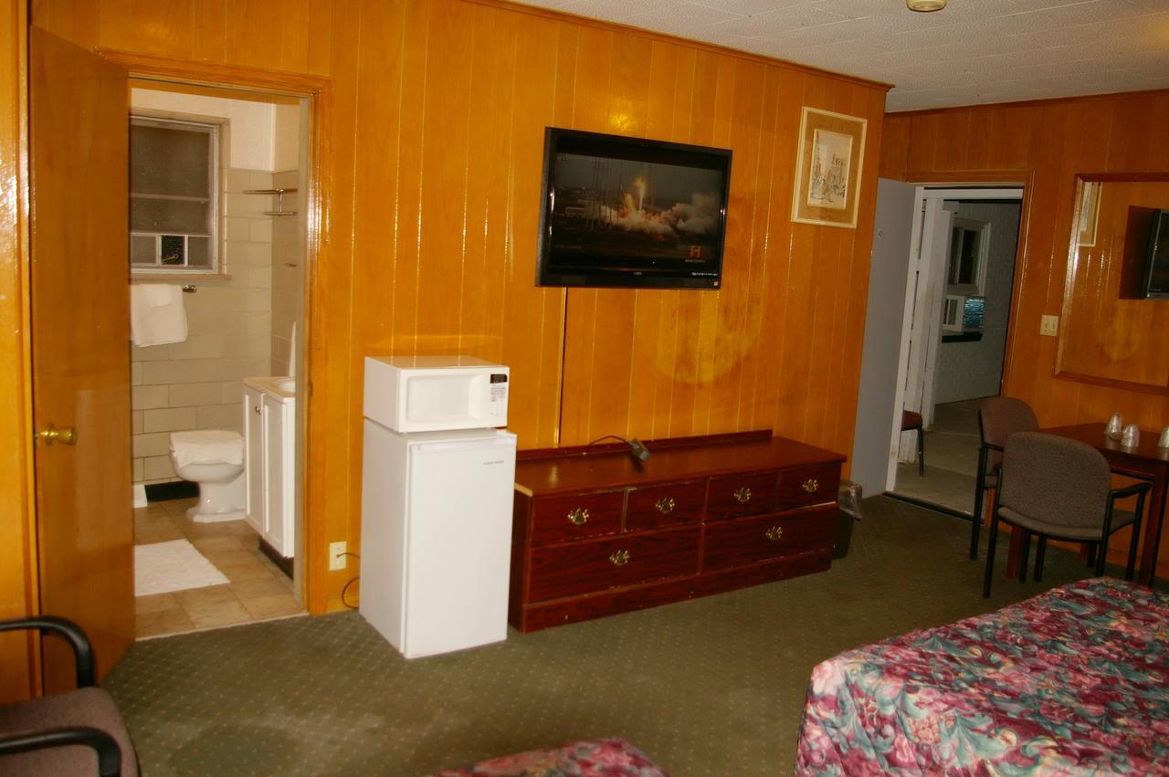 Kenwood Motel Kenton Екстериор снимка