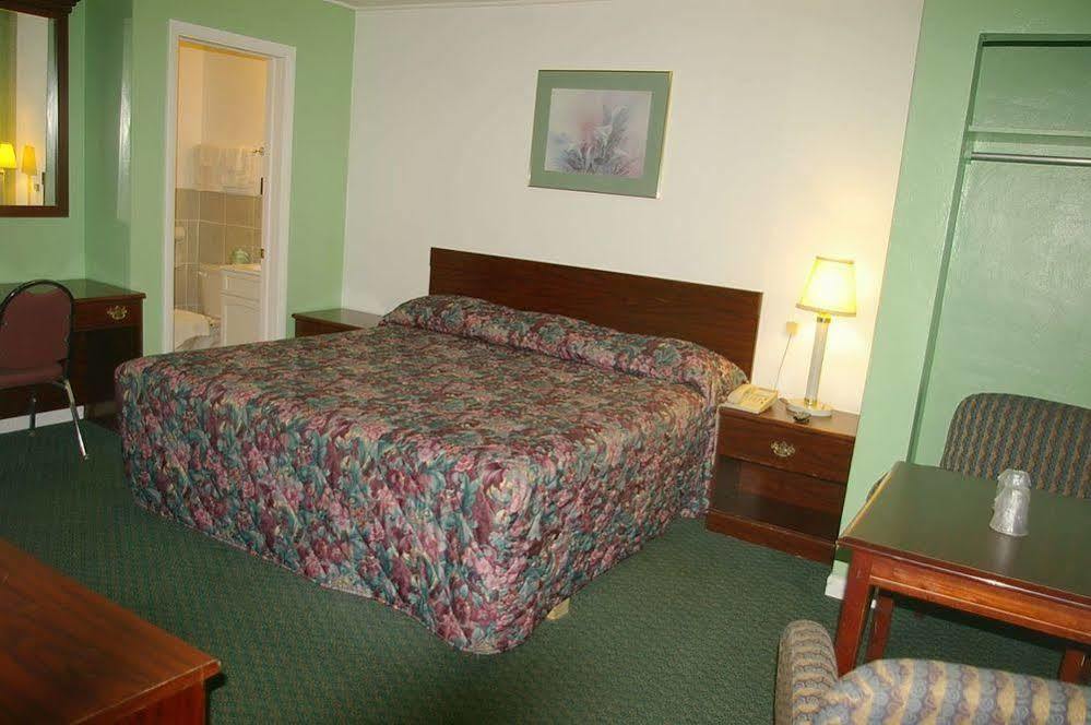 Kenwood Motel Kenton Екстериор снимка